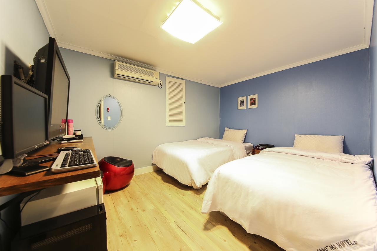 Hotel Goguma Shinchon Seul Esterno foto